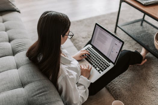 Image of salon staff using appointment software